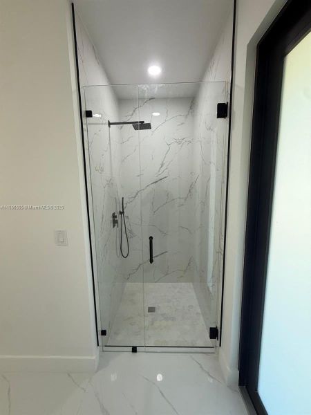 Image 37 of a home in .