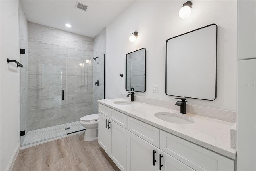 Furnished interior view inside a new home in , Ocala (Image 10).