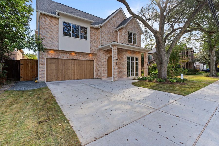 Exterior details and patio area of a home in , Houston (Image 3).