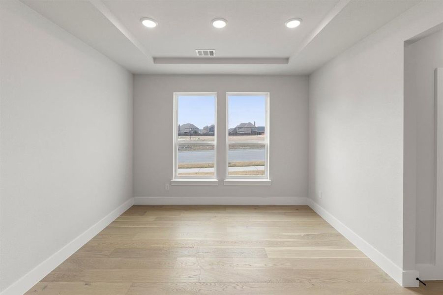 Spacious, unfurnished interior of a new home in Sutton Fields, Celina (Image 14).