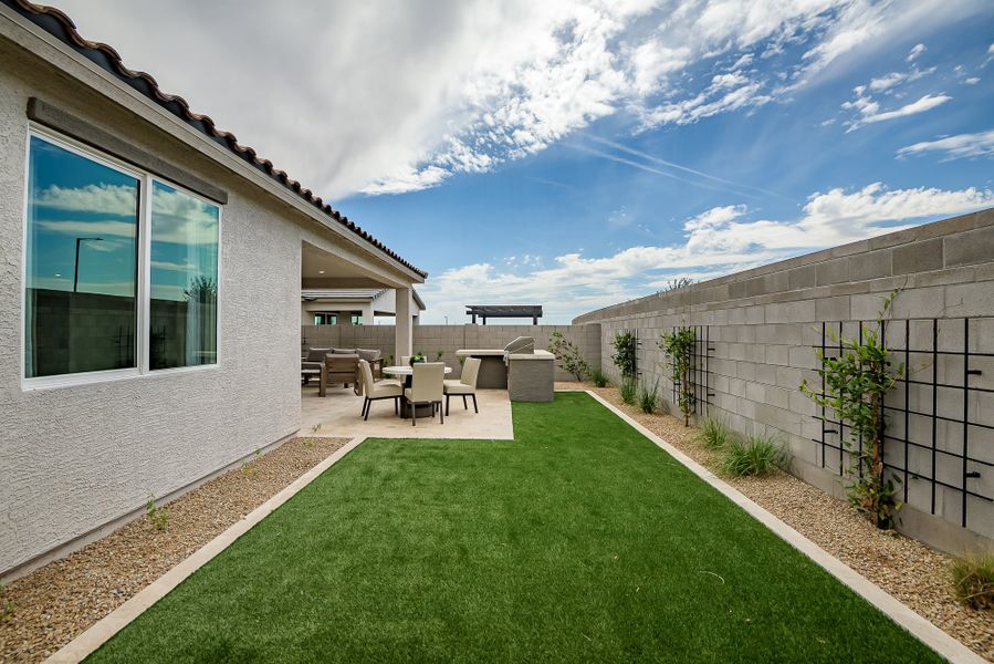 2,049sf New Home in Goodyear, AZ.  - Slide 51