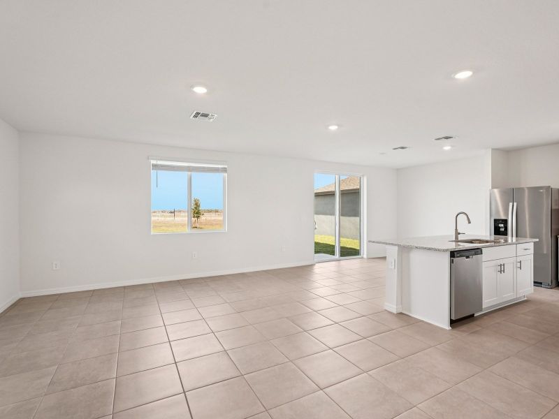 Spacious, unfurnished interior of a new home in Coasterra - Premier Series, Palmetto (Image 10).