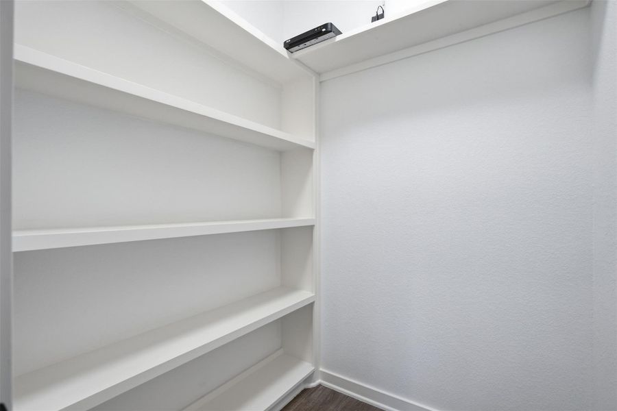 Image 34 of a home in .