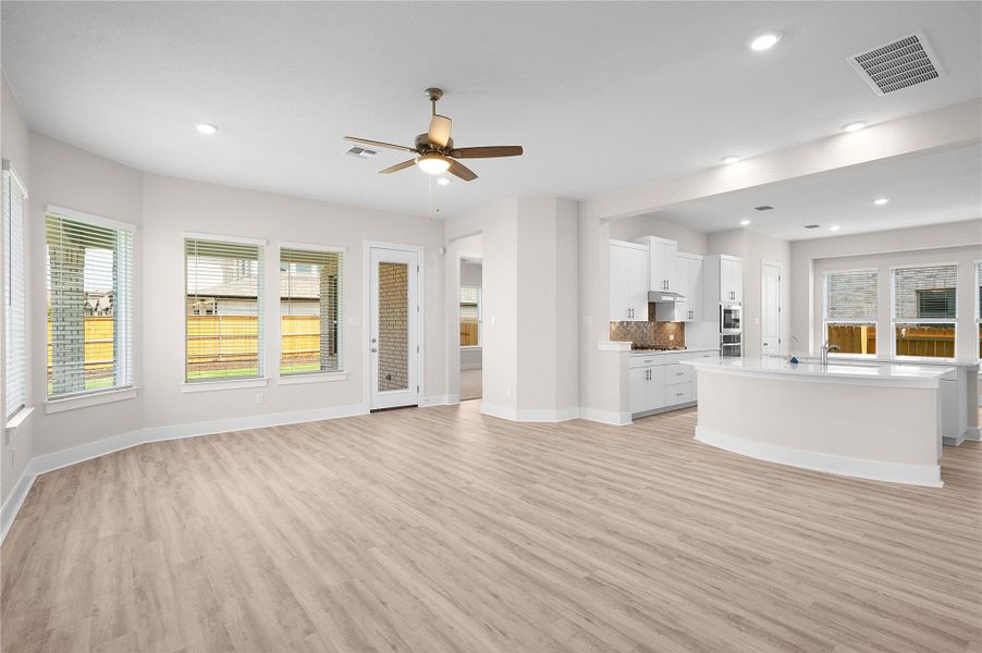 *PHOTO IS REPRESENTATIVE OF FLOORPLAN ONLY*