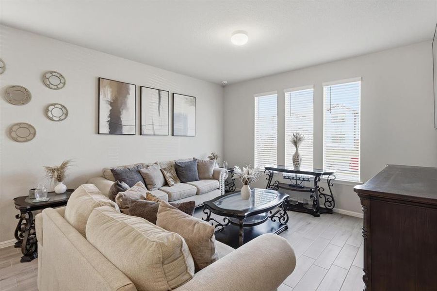 Furnished interior view inside a new home in , Fort Worth (Image 20). Furnished interior view inside a new home in , Fort Worth (Image 20).