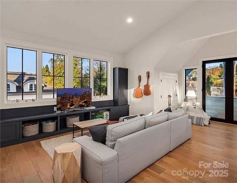 Furnished interior view inside a new home in , Terrell (Image 7). Furnished interior view inside a new home in , Terrell (Image 7).