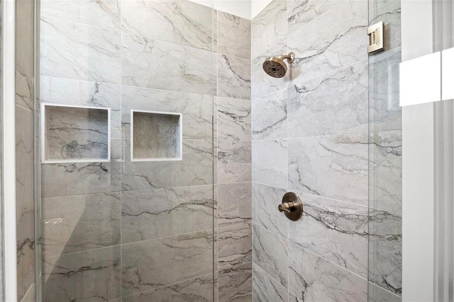 Image 27 of a home in .