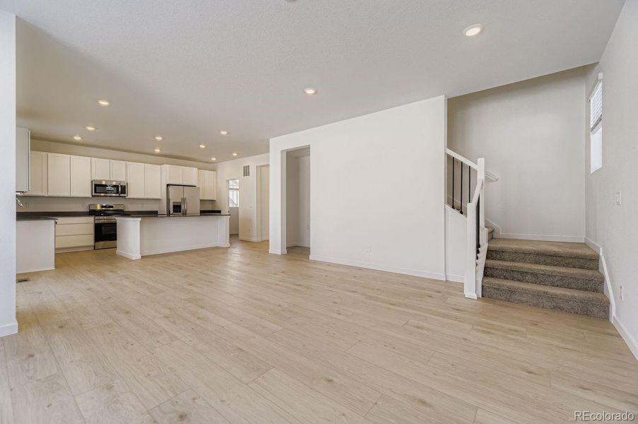 Spacious, unfurnished interior of a new home in Independence: The Pioneer Collection, Elizabeth (Image 7).