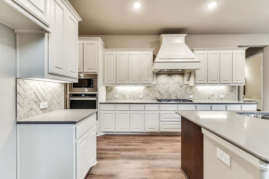 Representative furnished interior of a home built from the Bingham by Pacesetter Homes in Timberbrook, Justin (Image 5). Representative furnished interior of a home built from the Bingham by Pacesetter Homes in Timberbrook, Justin (Image 5).
