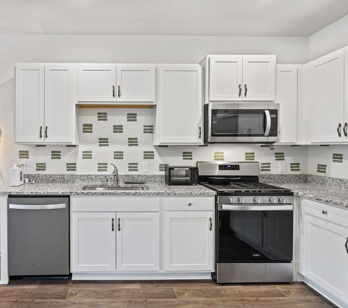 Image 33 of a home in .