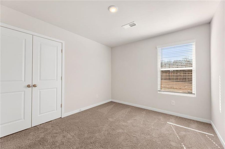 Spacious, unfurnished interior of a new home in Azalea Square Townhomes, Lawrenceville (Image 16).