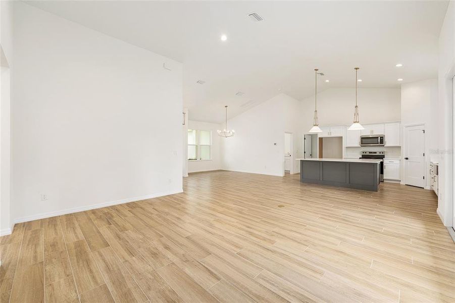 Spacious, unfurnished interior of a new home in Silver Meadows, Silver Springs (Image 49). Spacious, unfurnished interior of a new home in Silver Meadows, Silver Springs (Image 49).