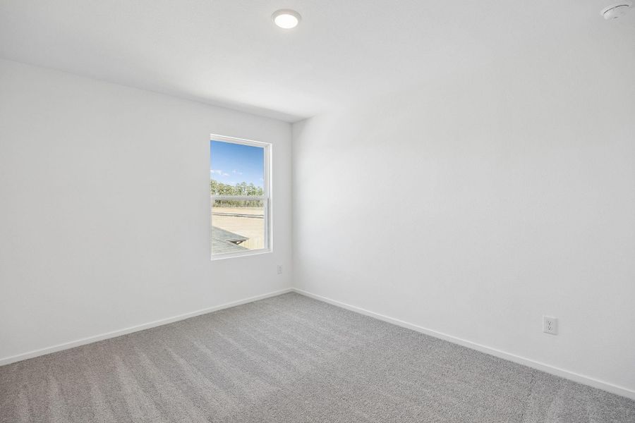 Spacious, unfurnished interior of a new home in Montgomery Bend, Montgomery (Image 31).