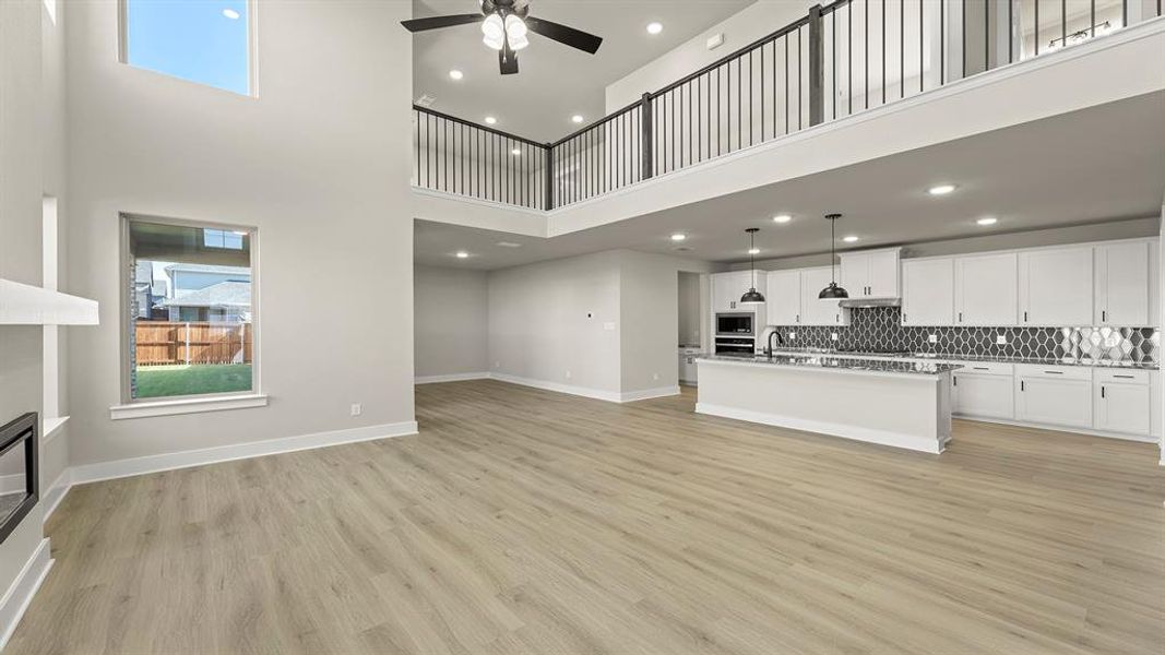 05. 1420 Clare - Family (2) 05. 1420 Clare - Family (2)