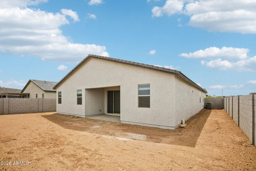 35-web-or-mls-W Pecan Wds-S1004-035