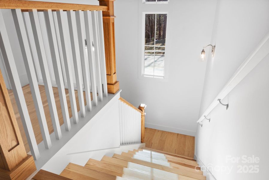 Spacious, unfurnished interior of a new home in , Asheville (Image 28).