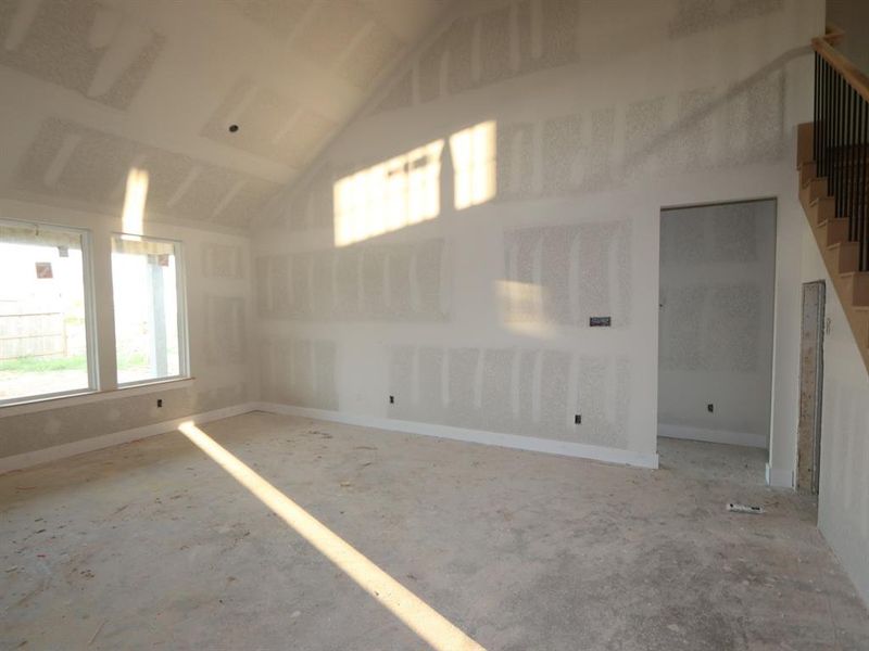 Spacious, unfurnished interior of a new home in Marvida, Cypress (Image 9).