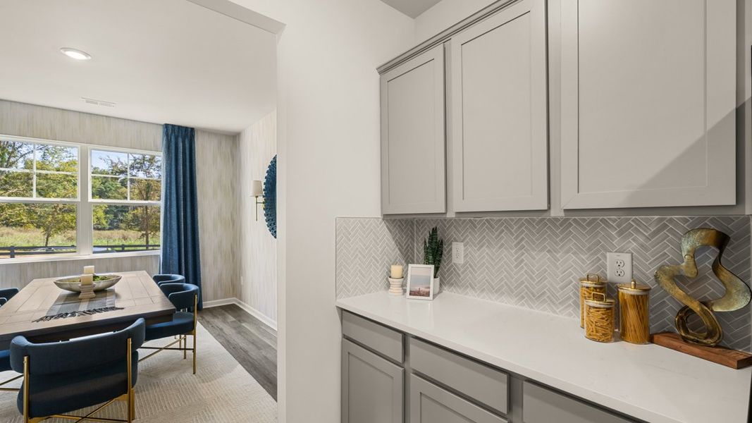 Representative furnished interior of a home built from the Halton by D.R. Horton in Jackson Landing, Jefferson (Image 19).