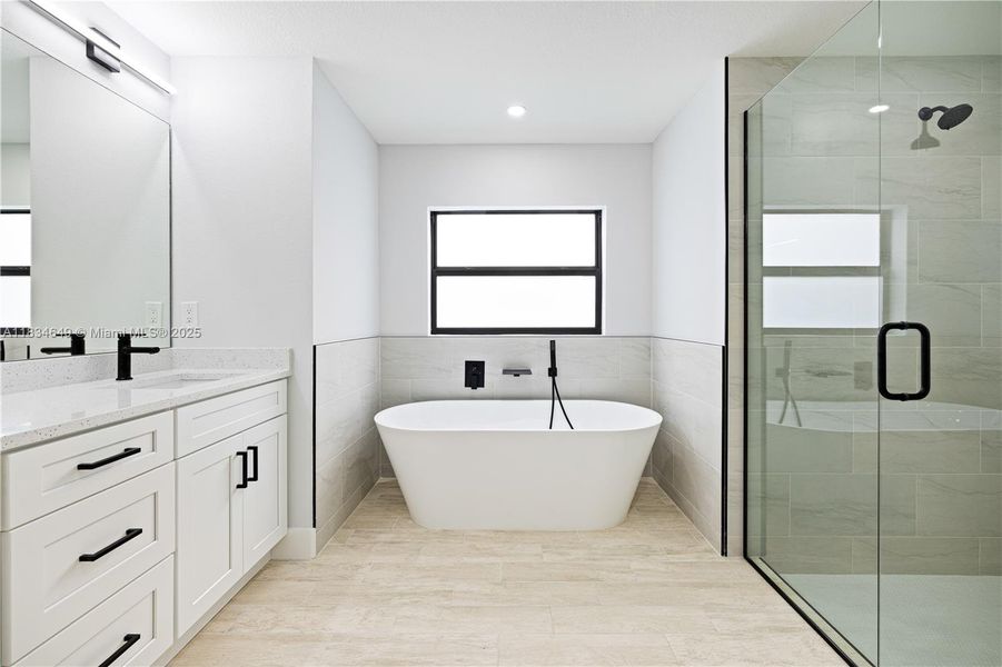 Furnished interior view inside a new home in , Lehigh Acres (Image 11).