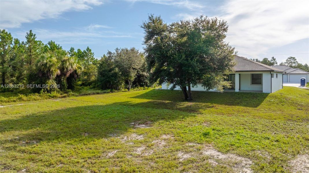 Natural landscape and outdoor views near  in Lehigh Acres (Image 43).