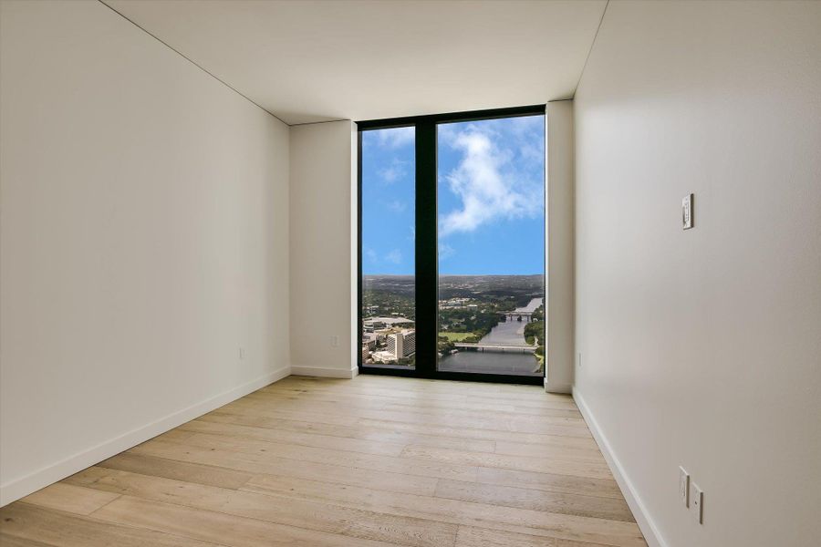 Spacious, unfurnished interior of a new home in The Modern Austin Residences, Austin (Image 19). Spacious, unfurnished interior of a new home in The Modern Austin Residences, Austin (Image 19).
