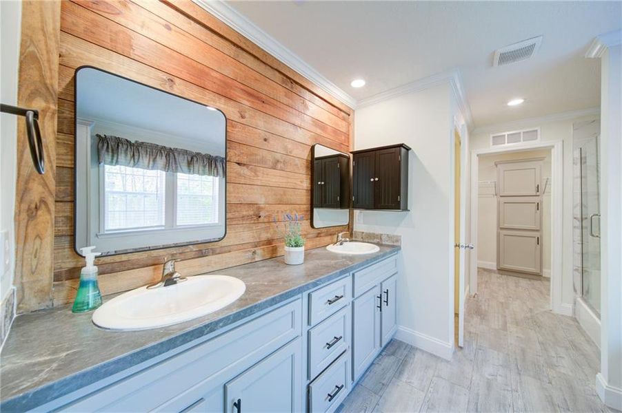 Furnished interior view inside a new home in , Blue Ridge (Image 5).