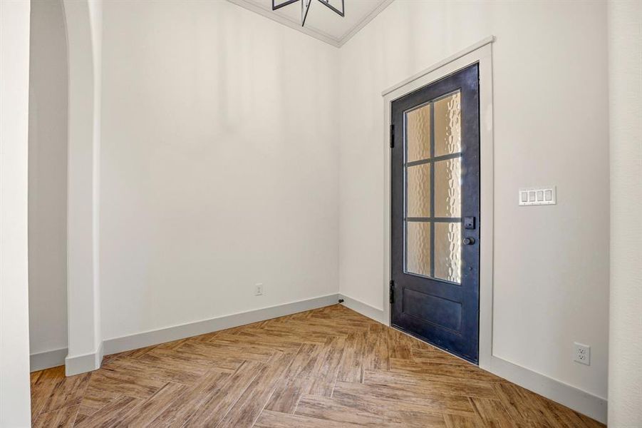 Spacious, unfurnished interior of a new home in , Glen Rose (Image 28). Spacious, unfurnished interior of a new home in , Glen Rose (Image 28).