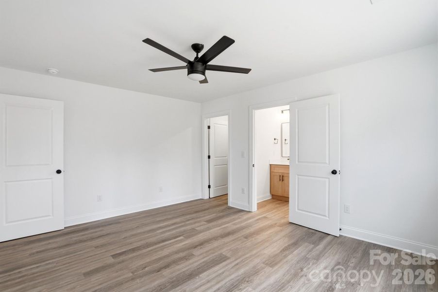 Spacious, unfurnished interior of a new home in , Gastonia (Image 27). Spacious, unfurnished interior of a new home in , Gastonia (Image 27).