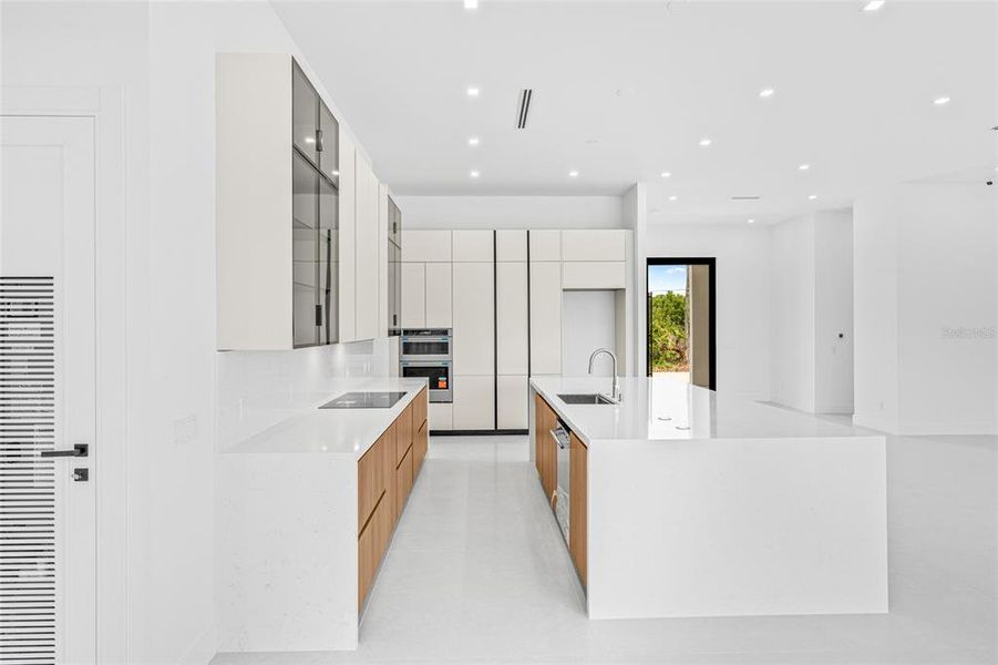 Furnished interior view inside a new home in , Port Charlotte (Image 19).