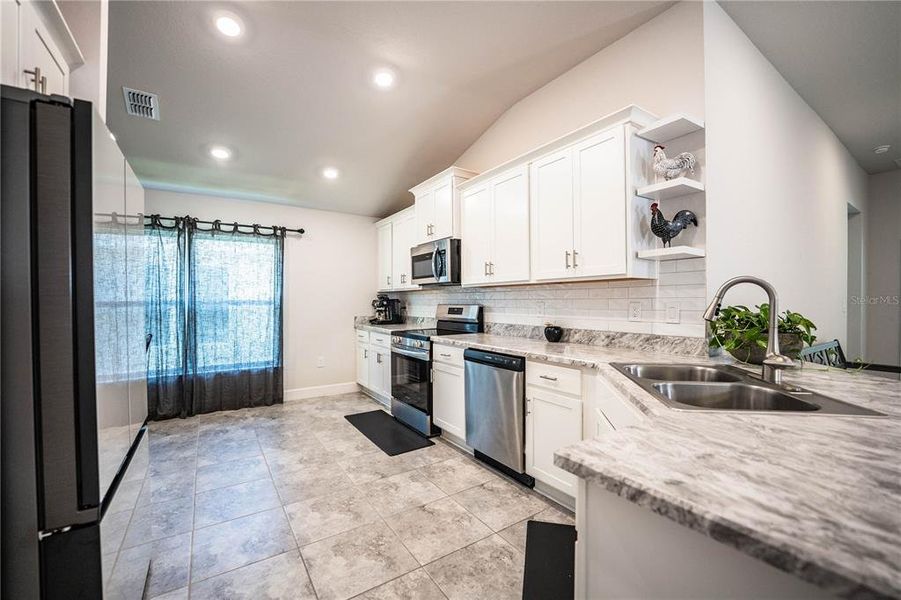 Furnished interior view inside a new home in , Winter Haven (Image 16).