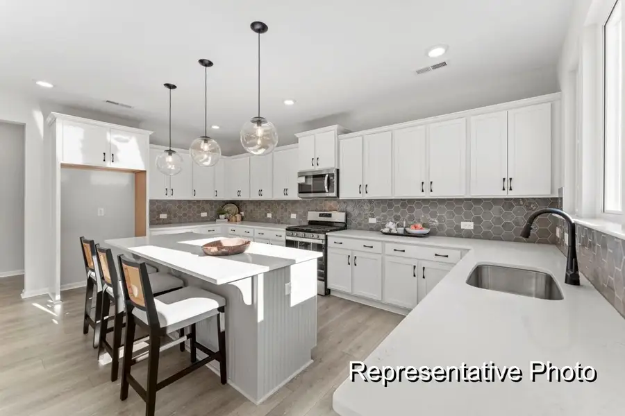 Furnished interior view inside a new home in Reedy Fork Middleton, Greensboro (Image 7).