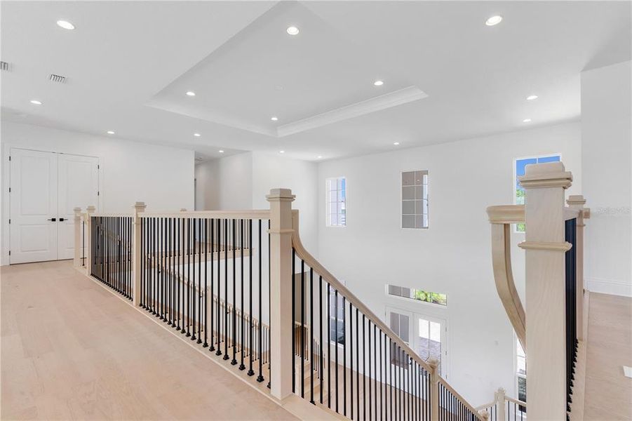 Spacious, unfurnished interior of a new home in , Orlando (Image 48).