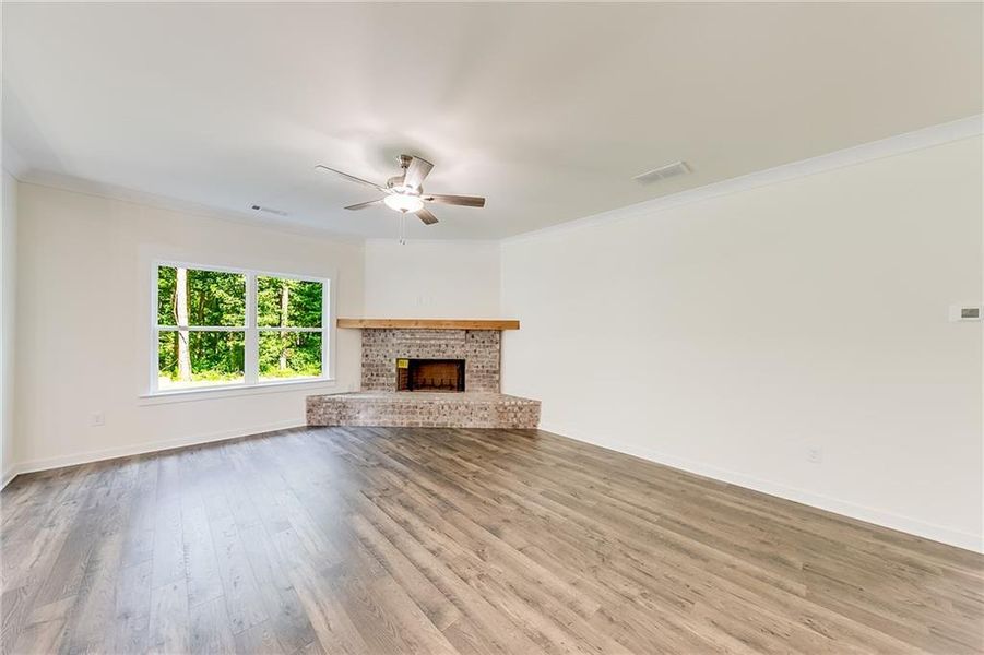 Spacious, unfurnished interior of a new home in , Jefferson (Image 17).