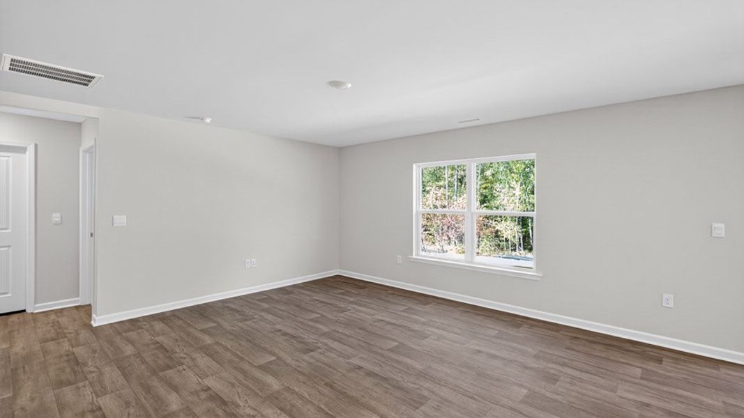 Spacious, unfurnished interior of a new home in Olive Branch, Clayton (Image 21). Spacious, unfurnished interior of a new home in Olive Branch, Clayton (Image 21).