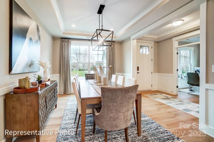 Image 28 of a home in Robinson Oaks.