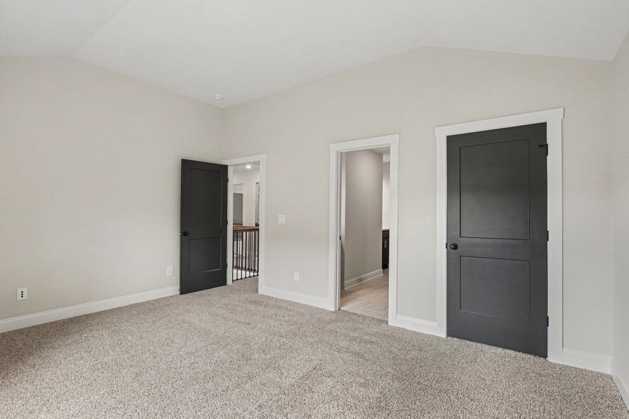 Spacious, unfurnished interior of a new home in Flint Farms, Concord (Image 49).