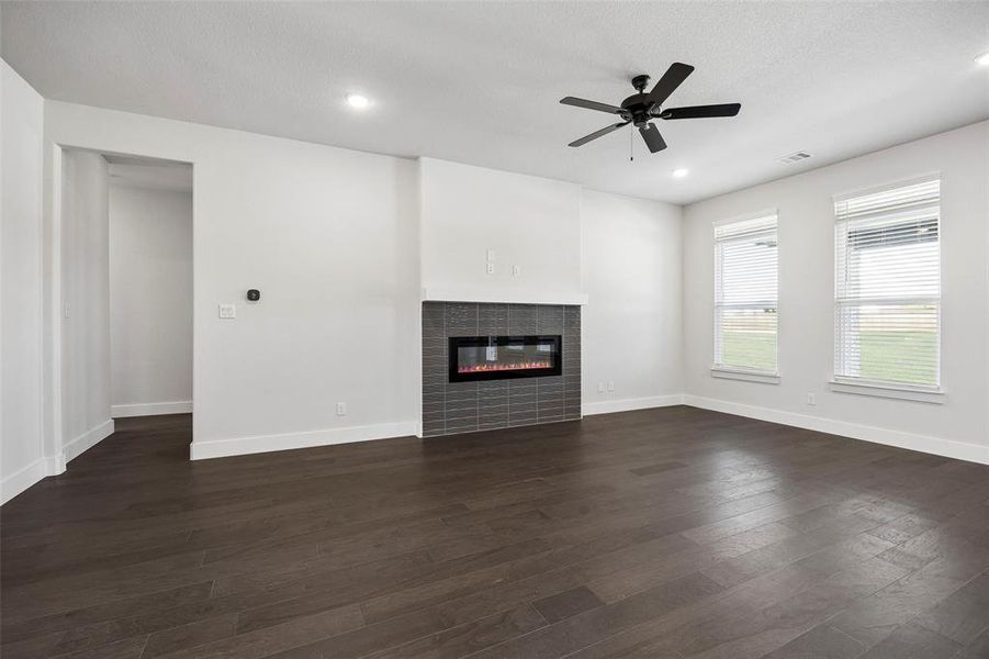 Spacious, unfurnished interior of a new home in The Arbors Midlothian, Midlothian (Image 22).