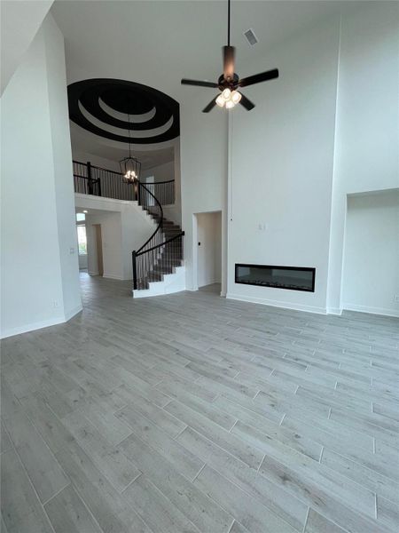 Spacious, unfurnished interior of a new home in Jordan Ranch, Fulshear (Image 41).