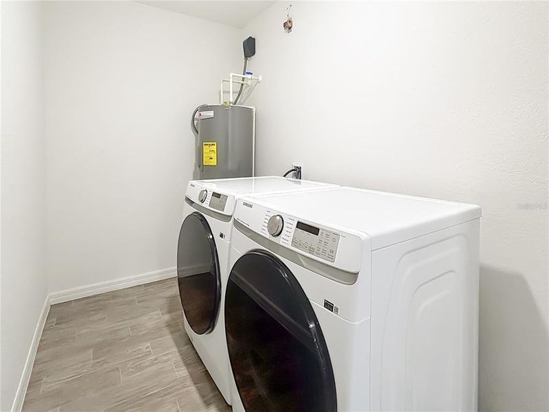 Close-up of interior finishes inside a home in , Port Charlotte (Image 19).
