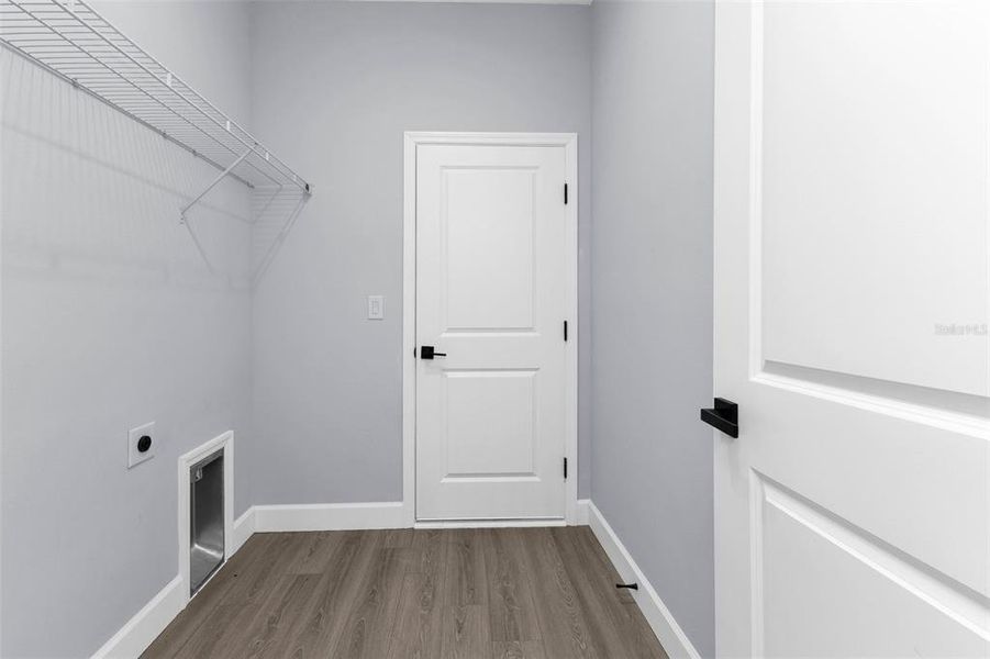 Spacious, unfurnished interior of a new home in , Port Charlotte (Image 44). Spacious, unfurnished interior of a new home in , Port Charlotte (Image 44).