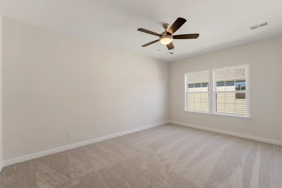 Spacious, unfurnished interior of a new home in Ridgecrest at Midway, Anderson (Image 31).