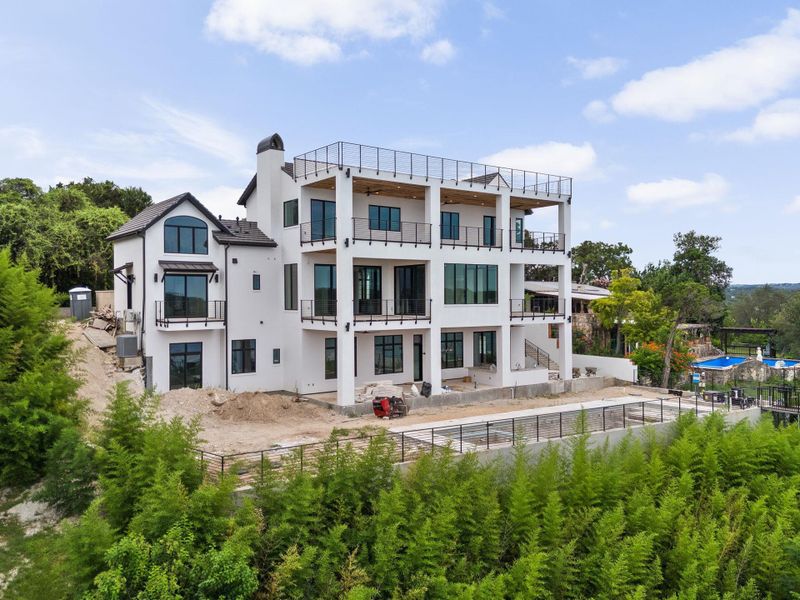 Image 35 of a home in .