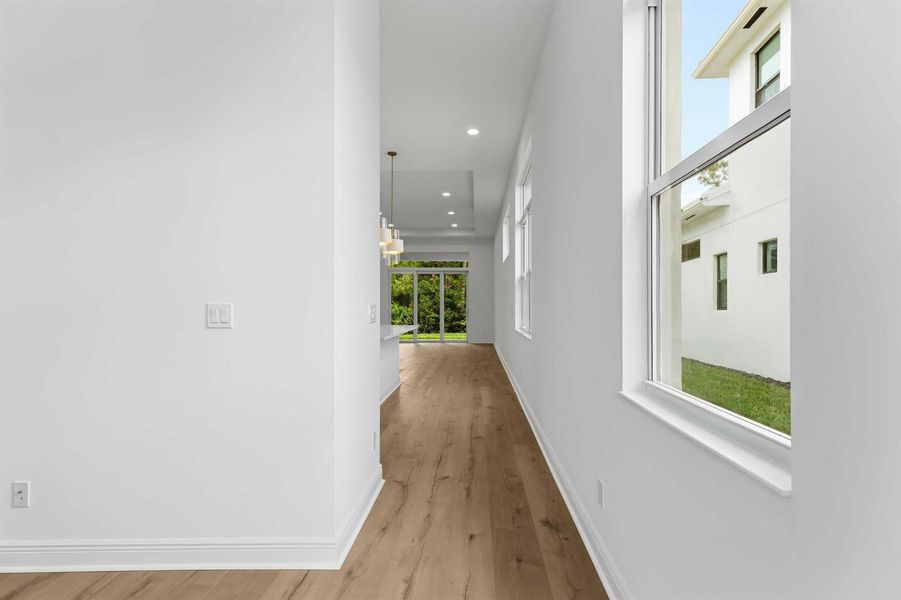 150_SE_Cortile_Ave_vacant-04