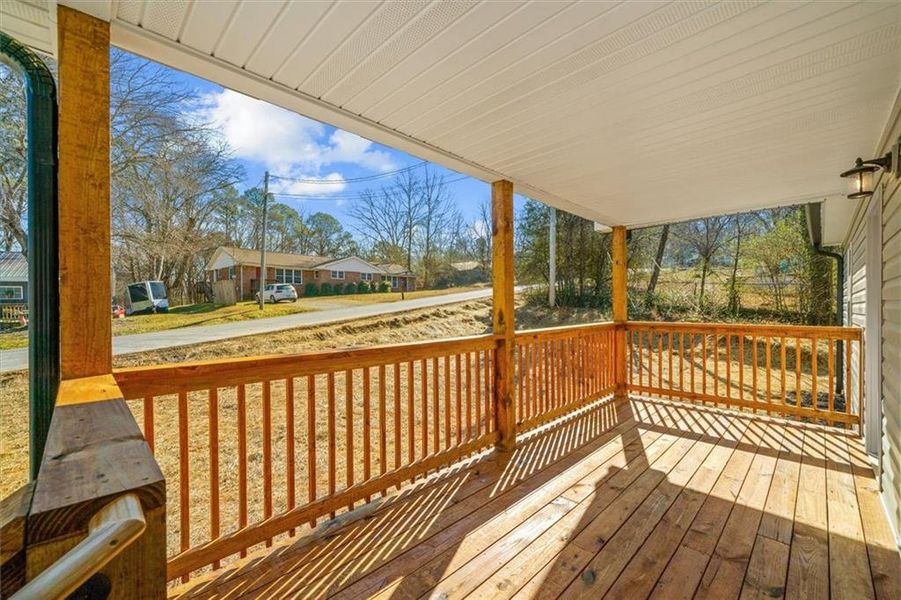 Exterior details and patio area of a home in , Dalton (Image 23).