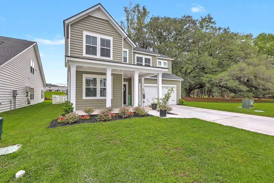 Front exterior of a new home in Limehouse Farms, Summerville, SC, highlighting curb appeal (Image 2).