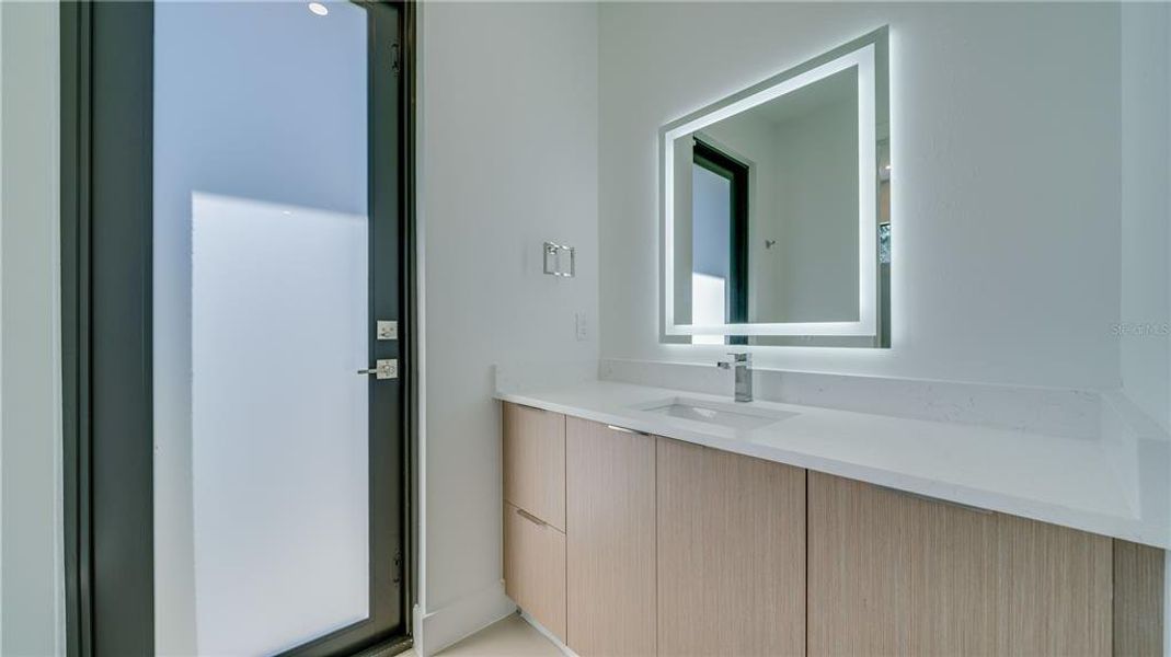 Close-up of interior finishes inside a home in , Lehigh Acres (Image 11). Close-up of interior finishes inside a home in , Lehigh Acres (Image 11).