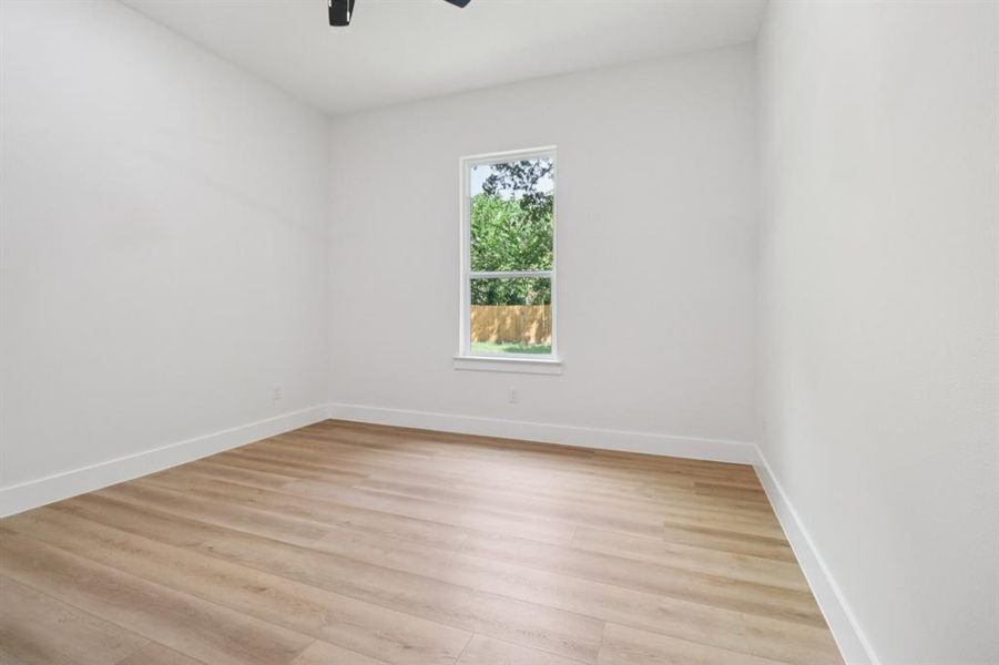 Spacious, unfurnished interior of a new home in , Euless (Image 24). Spacious, unfurnished interior of a new home in , Euless (Image 24).
