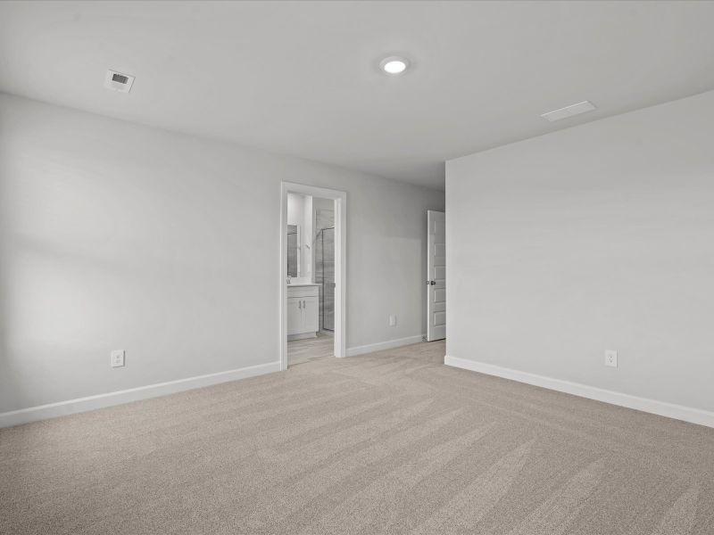 Spacious, unfurnished interior of a new home in Northbrook Village Townes, Taylors (Image 16).
