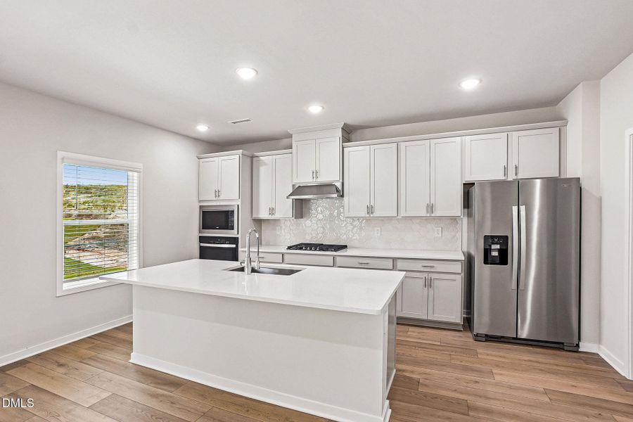 6 - Kitchen 6 - Kitchen