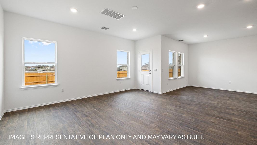 Spacious, unfurnished interior of a new home in Palomino, Manor (Image 18). Spacious, unfurnished interior of a new home in Palomino, Manor (Image 18).